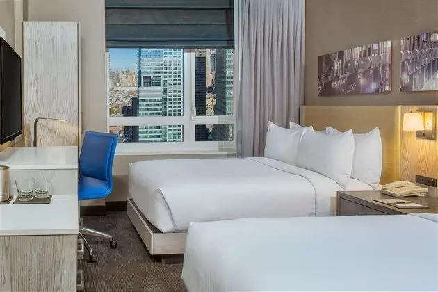 Premium Oda, 2 Çift Kişilik Yatak, Sigara İçilmez, Şehir Manzaralı