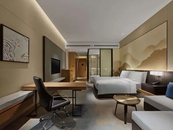 Deluxe Oda, 1 En Büyük (King) Boy Yatak (High Floor)