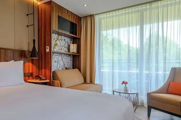 Oda, 1 En Büyük (King) Boy Yatak ve Çekyat