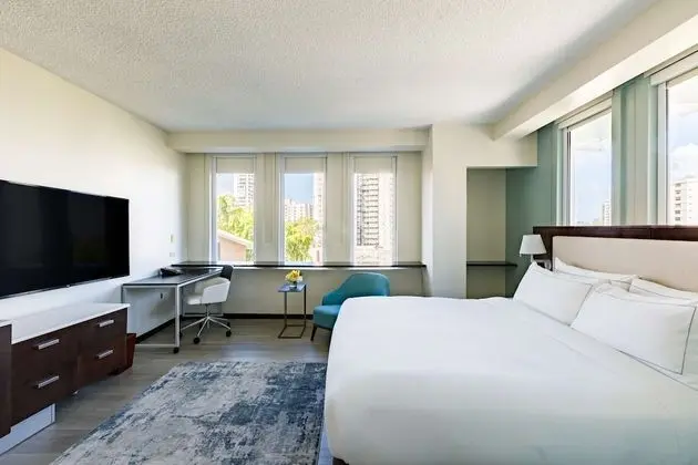Room, 1 King Bed  Accessible