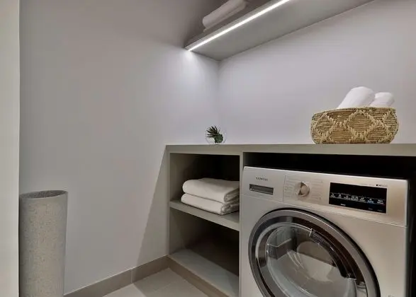 Corner Apartment, 1 Bedroom
