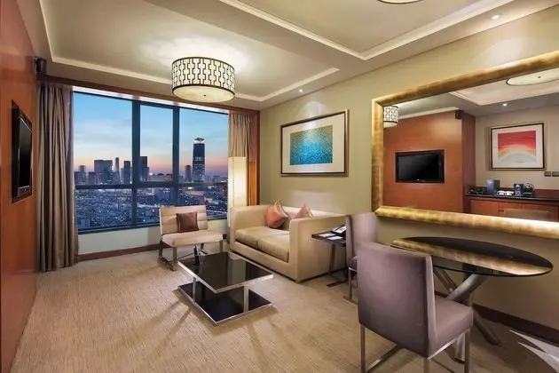 Executive Süit, 1 En Büyük (King) Boy Yatak, Business Dinlenme Salonu Kullanımı