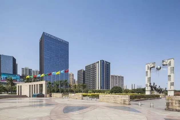 Oda, 1 En Büyük (King) Boy Yatak, Sigara İçilmez, Park Manzaralı (Guest)
