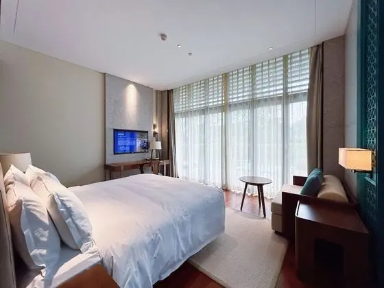 Presidential Villa, 2 Yatak Odası, Göl Manzaralı