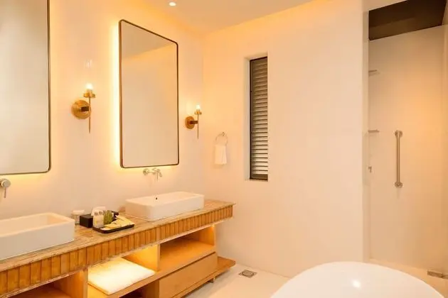 Deluxe Süit, 1 Yatak Odası, Balkon