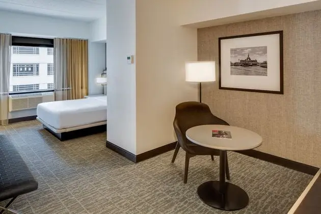 Junior Suite, with Bathtub, Accessible