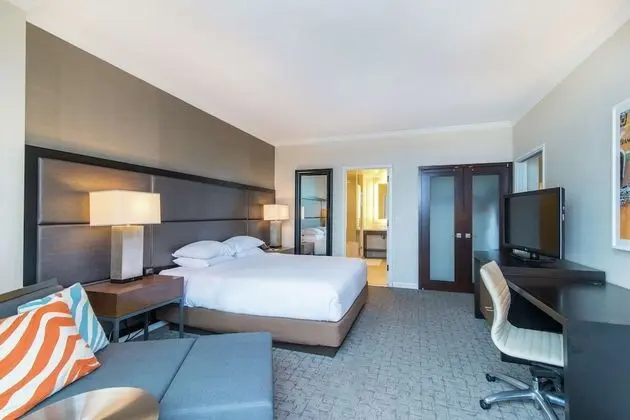 Premier Süit, Balkon, Havuz Manzaralı (Top Floor, 2 Room Suite)