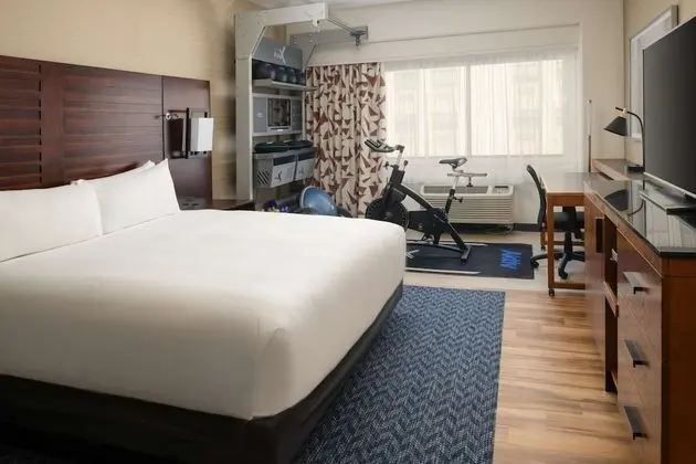 Oda, 1 En Büyük (King) Boy Yatak (Fitness Room)