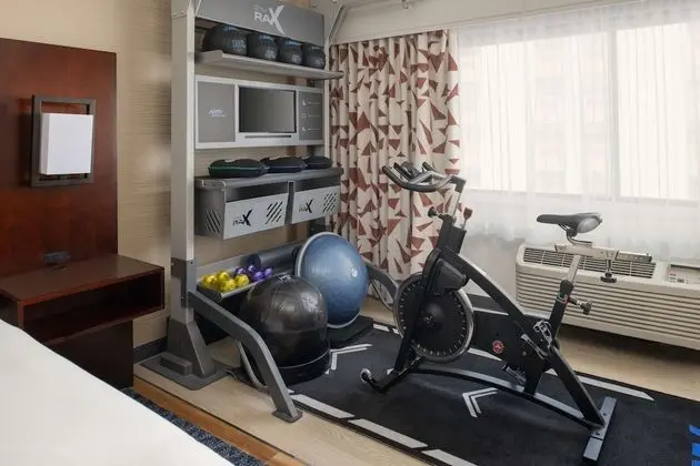 Oda, 1 En Büyük (King) Boy Yatak (Fitness Room)