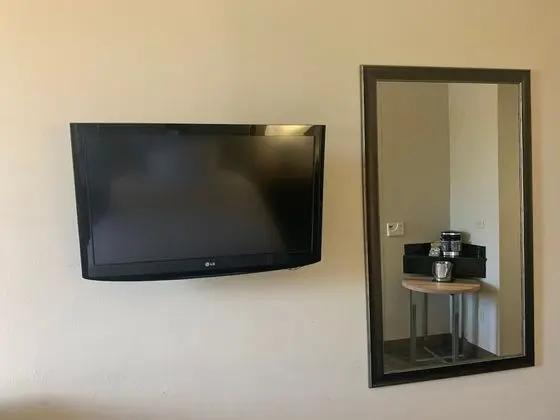 Bir adet Çift Kişilik Yataklı