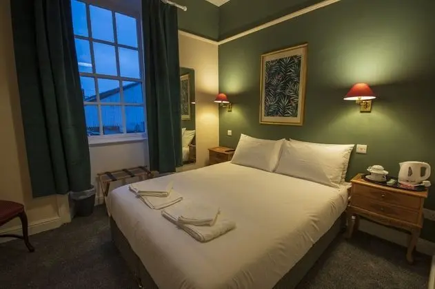 Comfort Tek Büyük Yataklı Oda