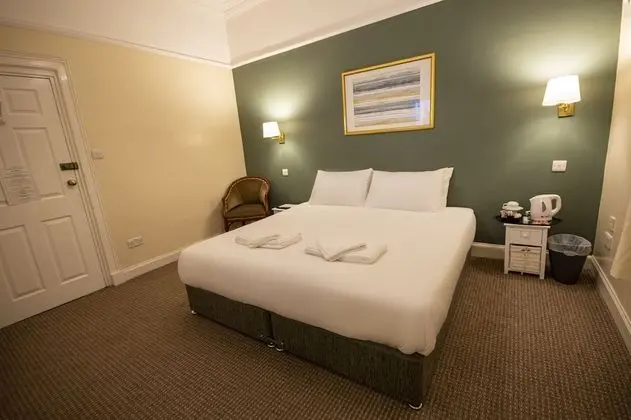 Comfort Tek Büyük Yataklı Oda