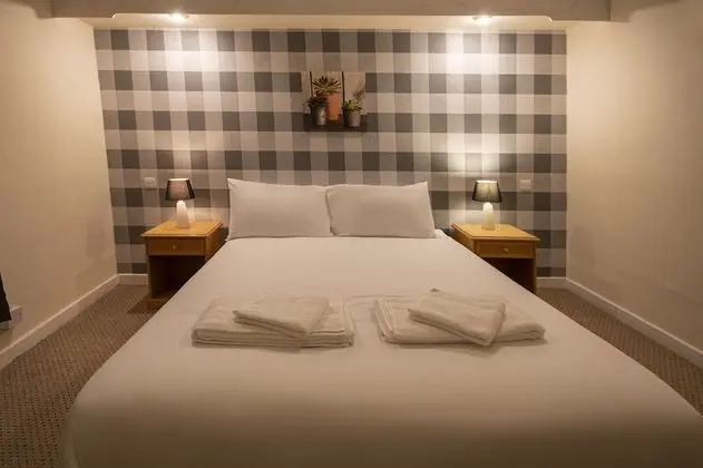Comfort Tek Büyük Yataklı Oda