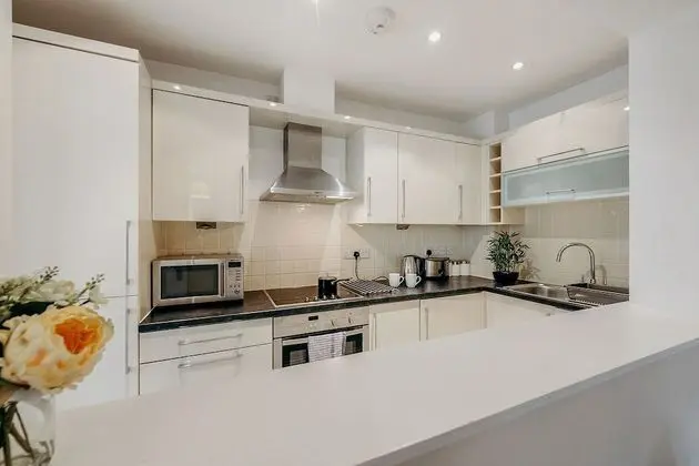 Apart Daire, 1 Yatak Odası (Spacious, private parking)