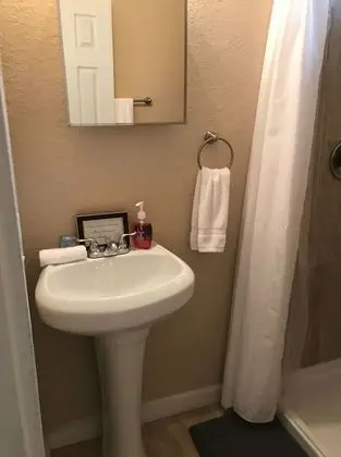 Ev (1 Bedroom)