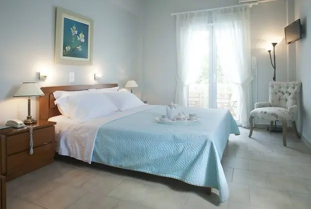 Tek Büyük veya İki Ayrı Yataklı Oda