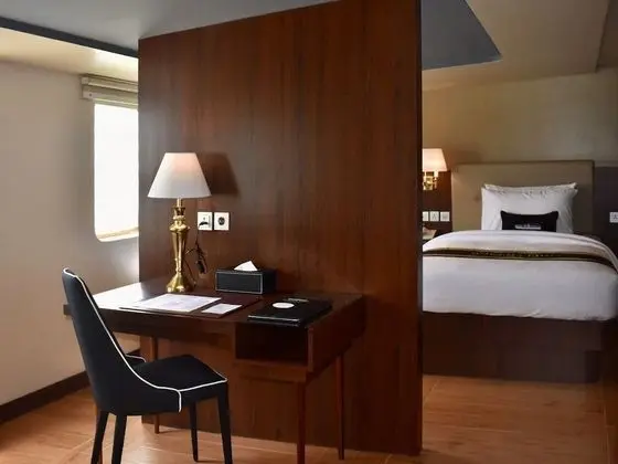 Executive Double or Twin Suite