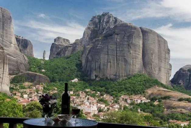 Panoramic Tek Büyük veya İki Ayrı Yataklı Oda (Meteora view)