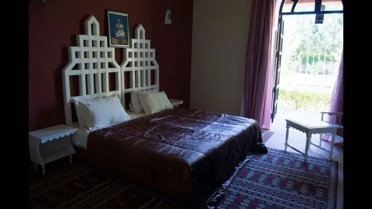 Grand Villa, Sigara İçilmez