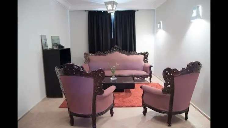 Grand Villa, Sigara İçilmez