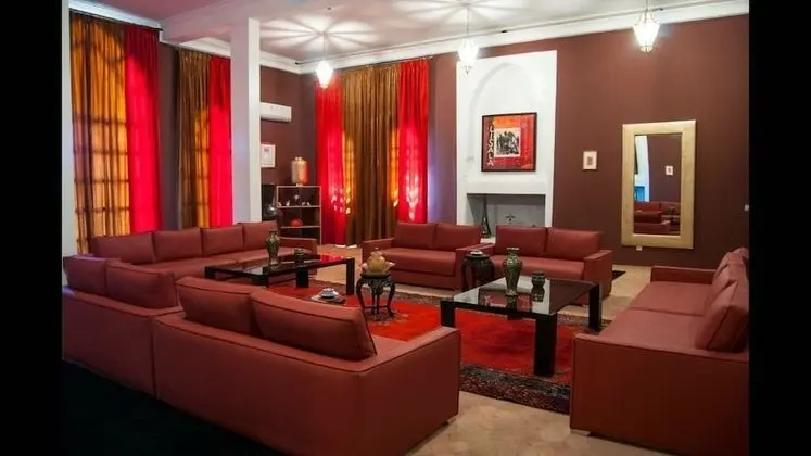 Grand Villa, Sigara İçilmez