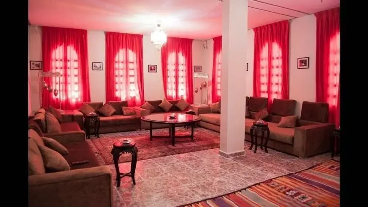 Grand Villa, Sigara İçilmez