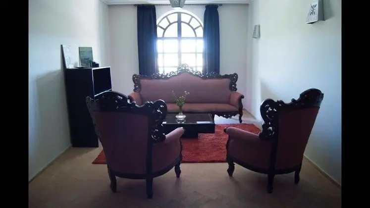 Grand Villa, Sigara İçilmez