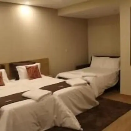 Deluxe Tek Büyük veya İki Ayrı Yataklı Oda