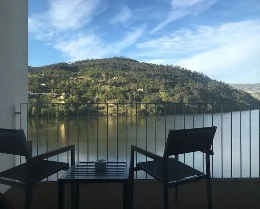 Tek Büyük Yataklı Oda, Nehir Manzaralı