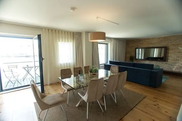 Apart Daire, 3 Yatak Odası, Balkon, Nehir Manzaralı