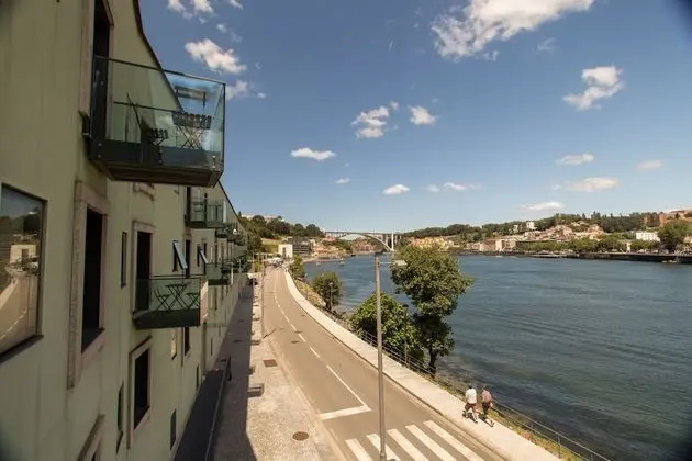 Apart Daire, 3 Yatak Odası, Balkon, Nehir Manzaralı