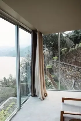 Superior Oda, Nehir Manzaralı