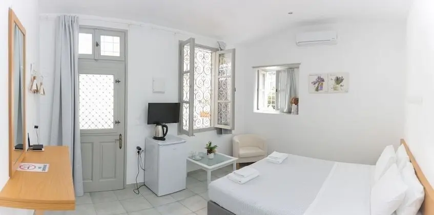 Tek Büyük Yataklı Oda, Balkon