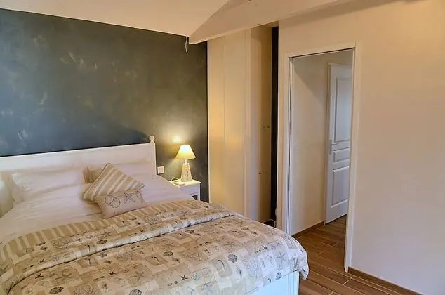 Romantic Villa, Banyolu/Duşlu, Bahçe Manzaralı (Bleu Azur)