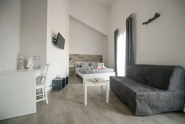 Üç Kişilik Oda (2)