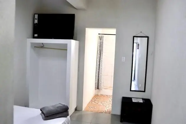 Basic Tek Büyük Yataklı Oda