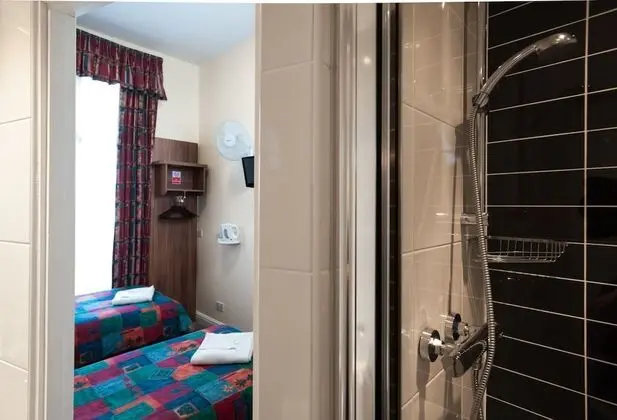 Comfort İki Ayrı Yataklı Oda