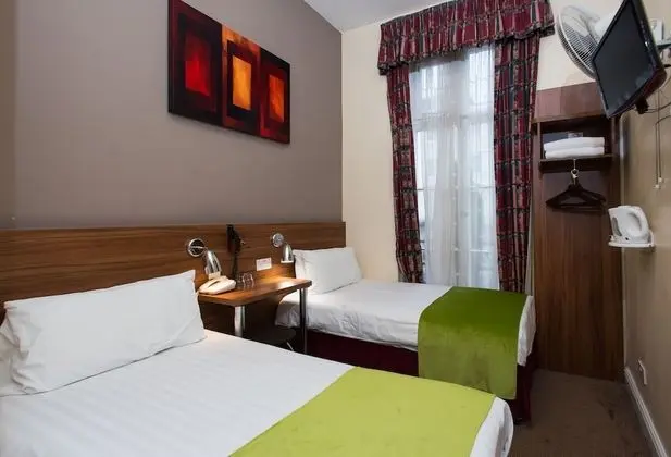 Comfort İki Ayrı Yataklı Oda