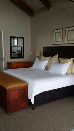 Luxury Tek Büyük veya İki Ayrı Yataklı Oda, Balkon, Deniz Manzaralı