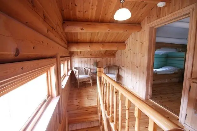 Traditional Ev, Birden Çok Yatak, Dağ Manzaralı