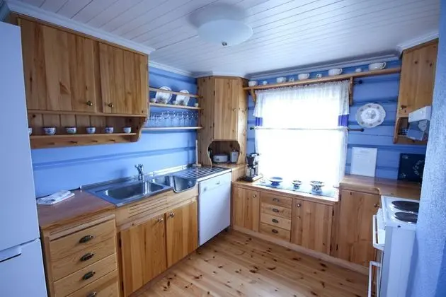 Traditional Ev, Birden Çok Yatak, Dağ Manzaralı