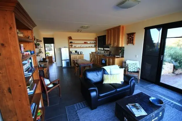 Luxury Apart Daire, 1 Yatak Odası, Göl Manzaralı, Bahçeli