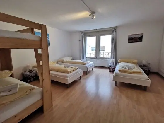 Apartment (52 incl 80 CHF cleaning fee)