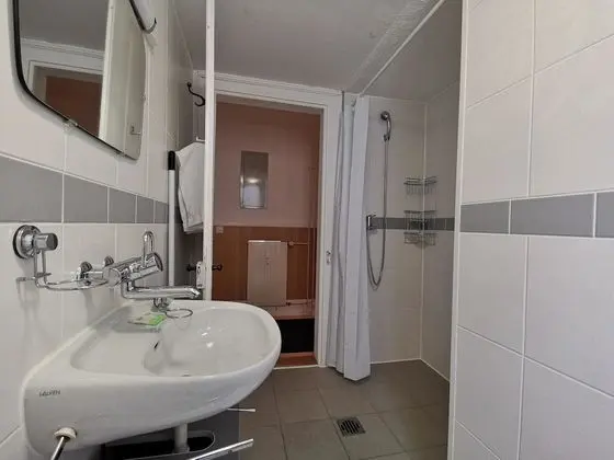 Apartment (52 incl 80 CHF cleaning fee)