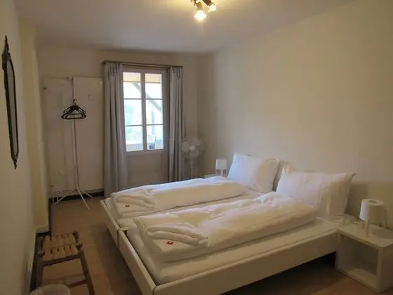Apartment (53 inc 80 CHF cleaning fee)