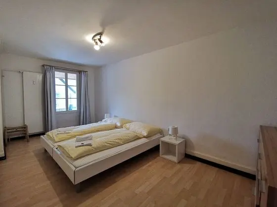 Apartment (53 inc 80 CHF cleaning fee)