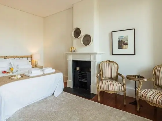 Junior Tek Büyük Yataklı Oda