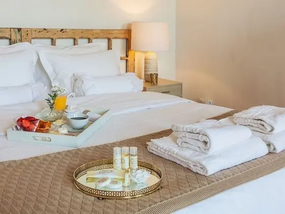 Junior Tek Büyük Yataklı Oda