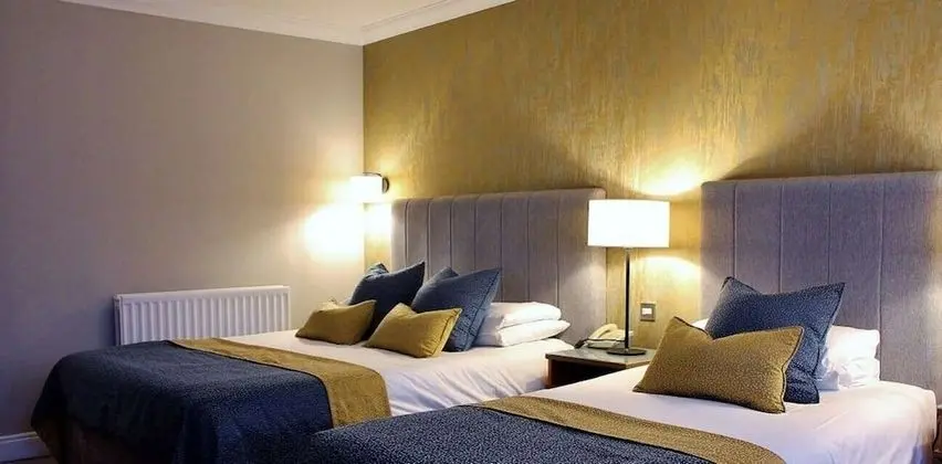 İki Ayrı Yataklı Oda (NO VIEW/ DISCO SIDE)