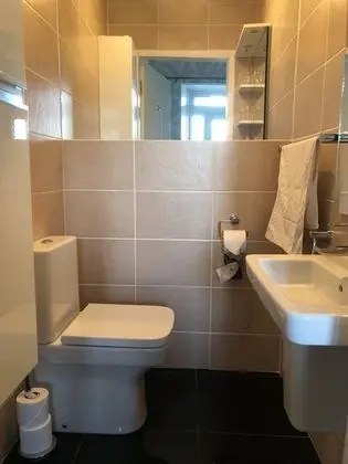Tek Büyük Yataklı Oda, Balkon, Deniz Manzaralı (Compact Double, 1st Floor)